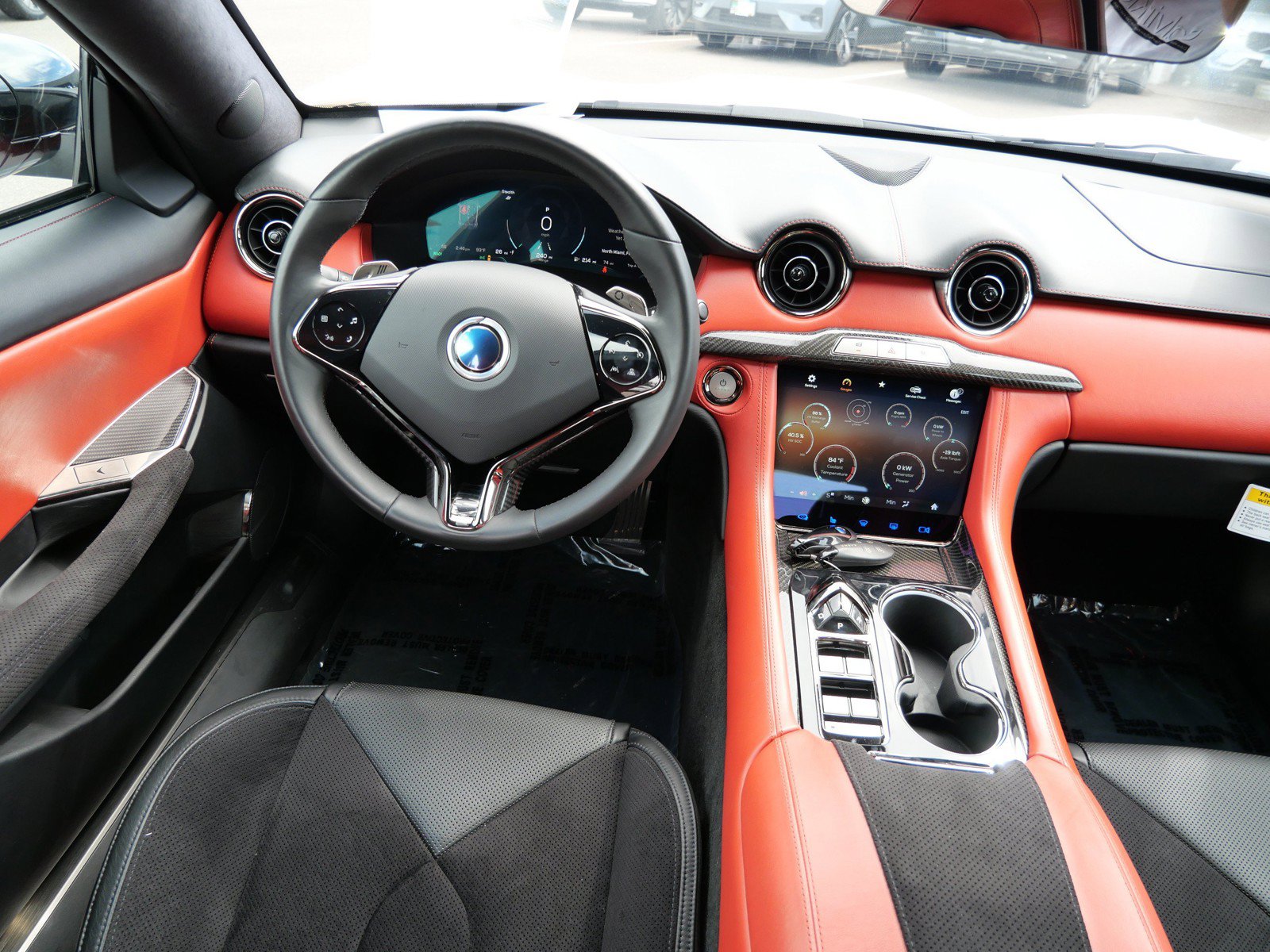 Used 2025 Karma Revero Luxury RWD image 15