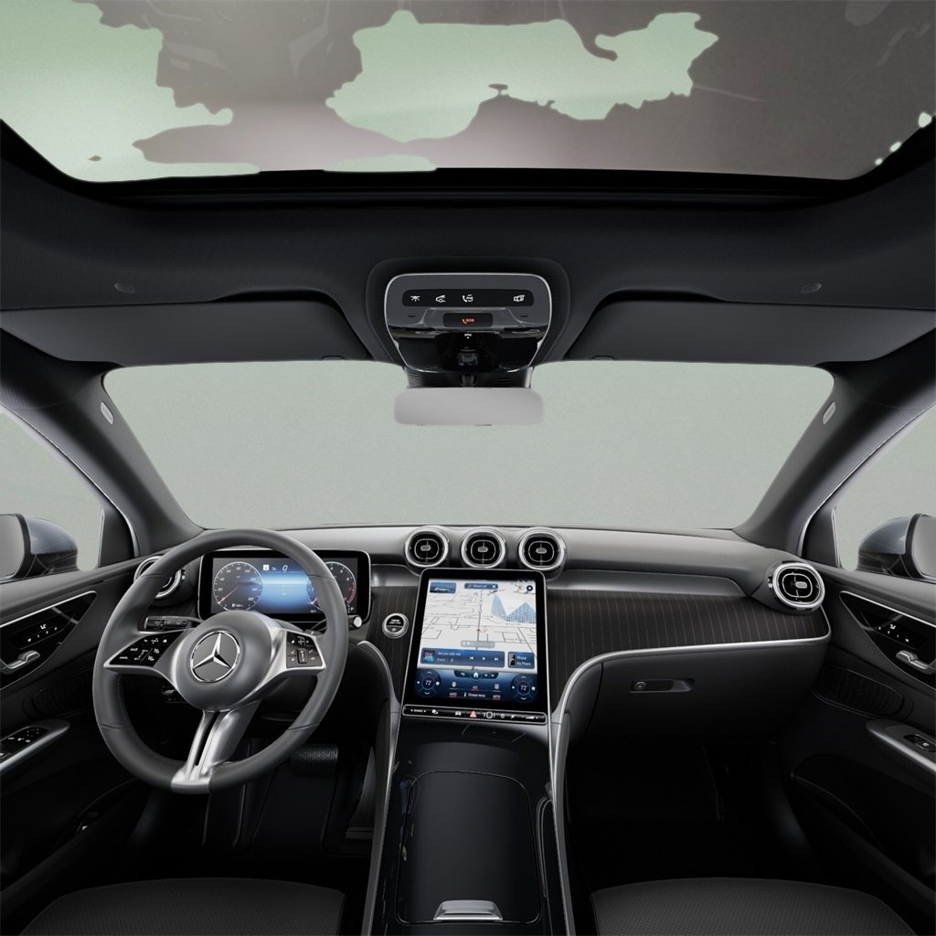 Used 2025 Mercedes-Benz GLC 300 4MATIC image 42