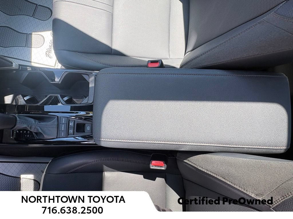 Used 2026 Toyota Camry XLE w/ Premium Plus Package AWD/4WD image 25
