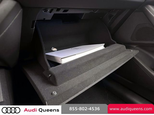 Used 2025 Audi Q6 e-tron Premium w/ Convenience Package image 25