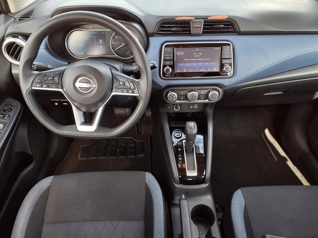 Used 2023 Nissan Versa SV image 12