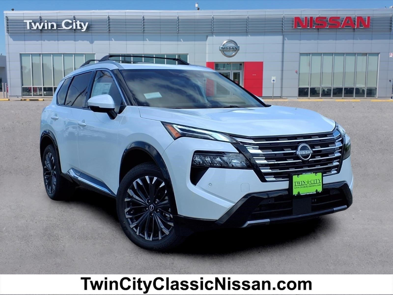 New 2026 Nissan Rogue Platinum w/ Platinum Premium Package