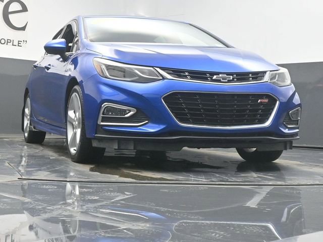 Used 2017 Chevrolet Cruze LT image 3