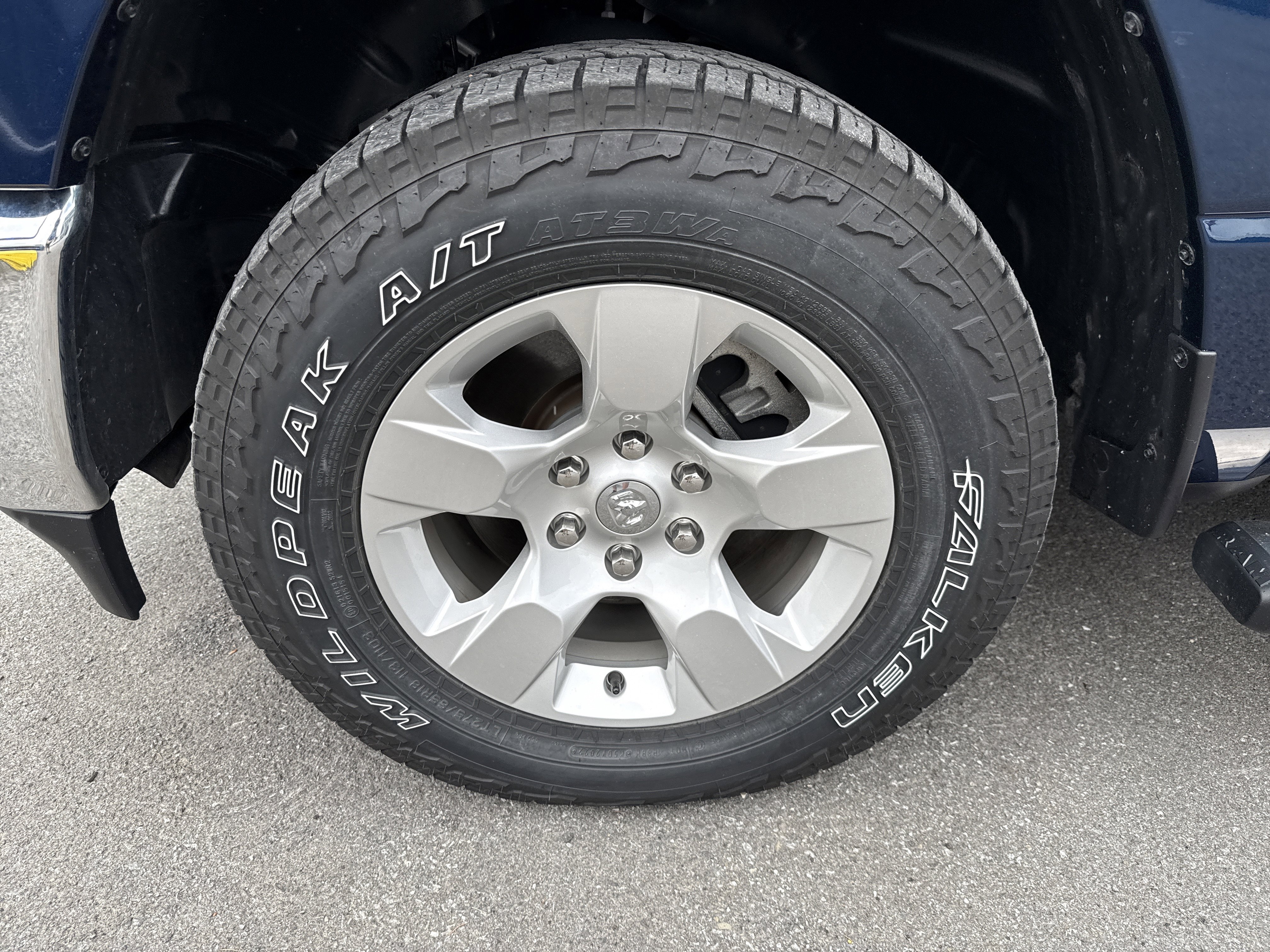 Used 2023 RAM 1500 Big Horn AWD/4WD image 11