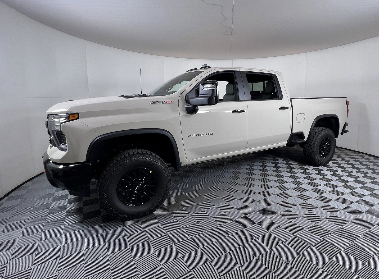 New 2026 Chevrolet Silverado 2500 ZR2 image 2