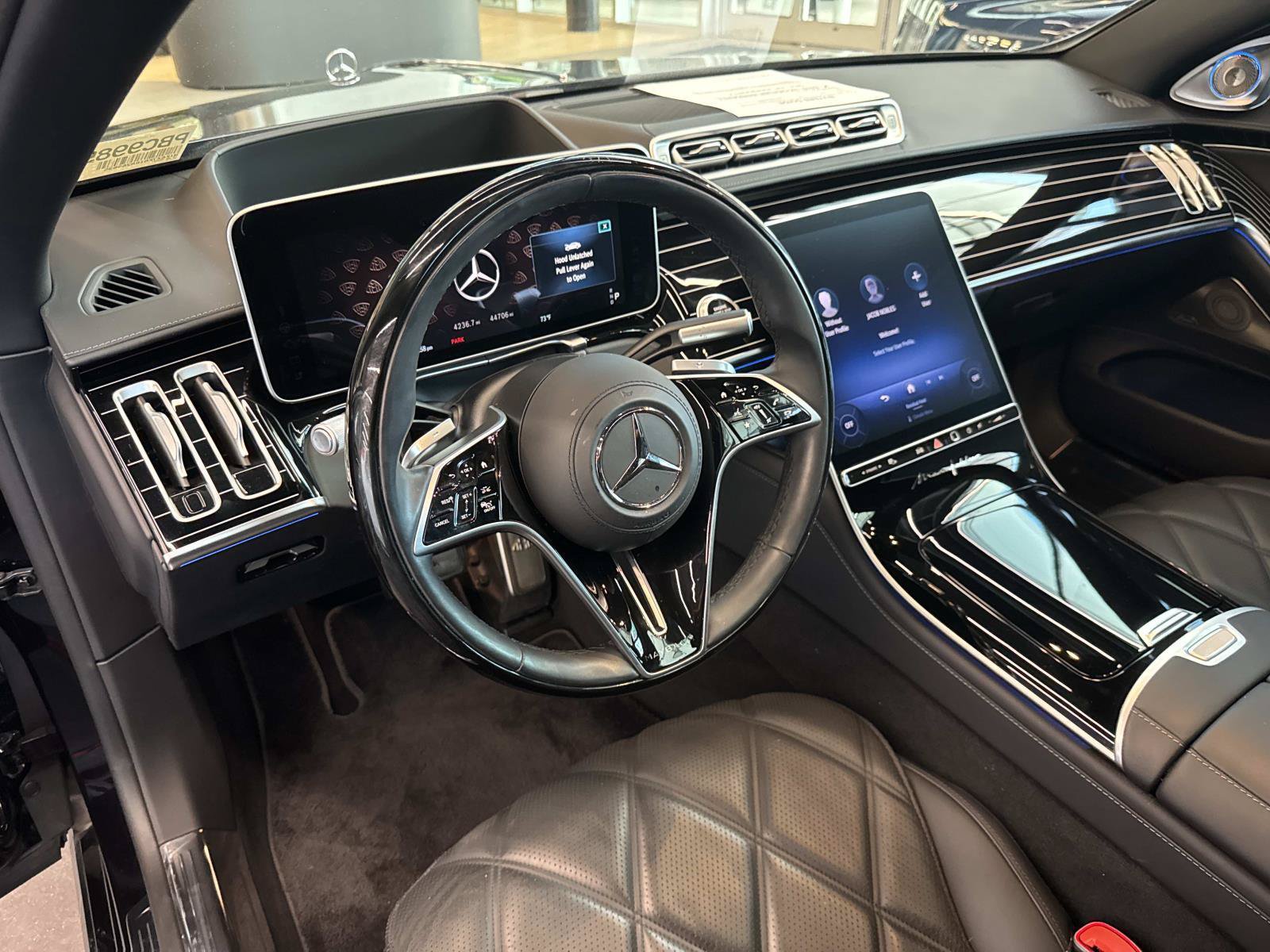 Certified 2024 Mercedes-Benz Maybach S 680 4MATIC image 22