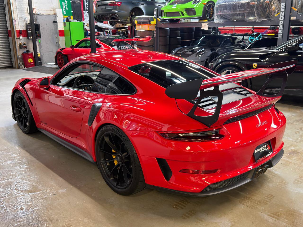 Used 2019 Porsche 911 GT3 RS RWD image 11