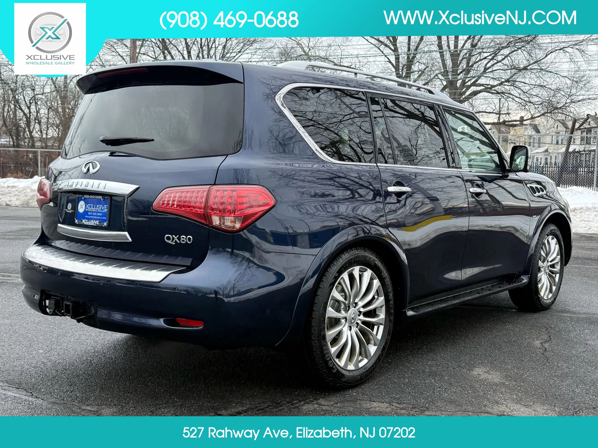 Used 2017 INFINITI QX80 4WD w/ Deluxe Technology Package image 4