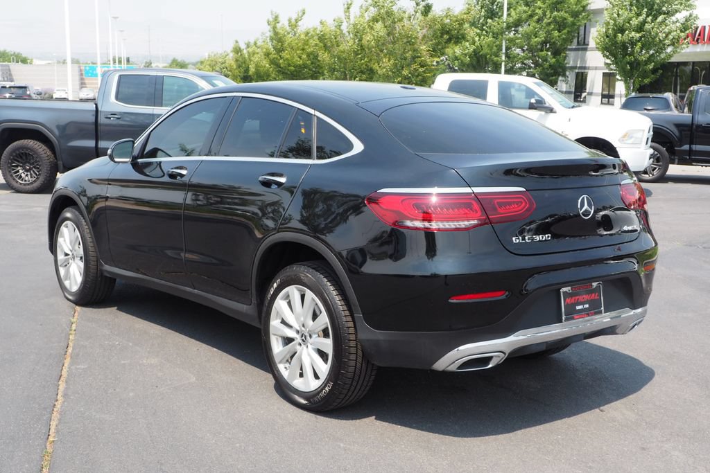 Used 2020 Mercedes-Benz GLC 300 4MATIC Coupe image 5