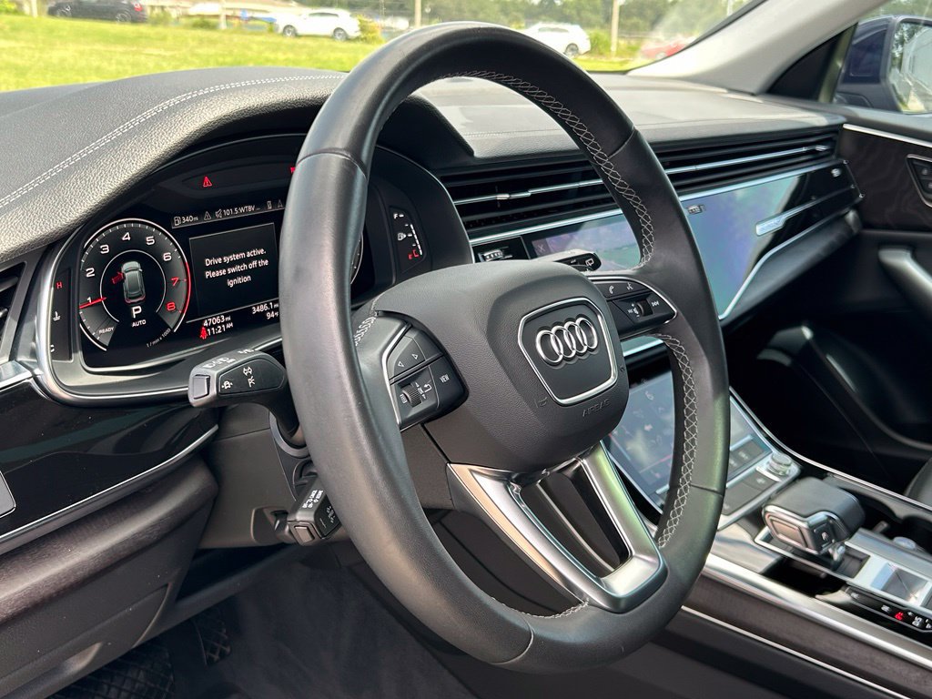 Used 2023 Audi Q8 Premium w/ Convenience Package AWD/4WD image 17