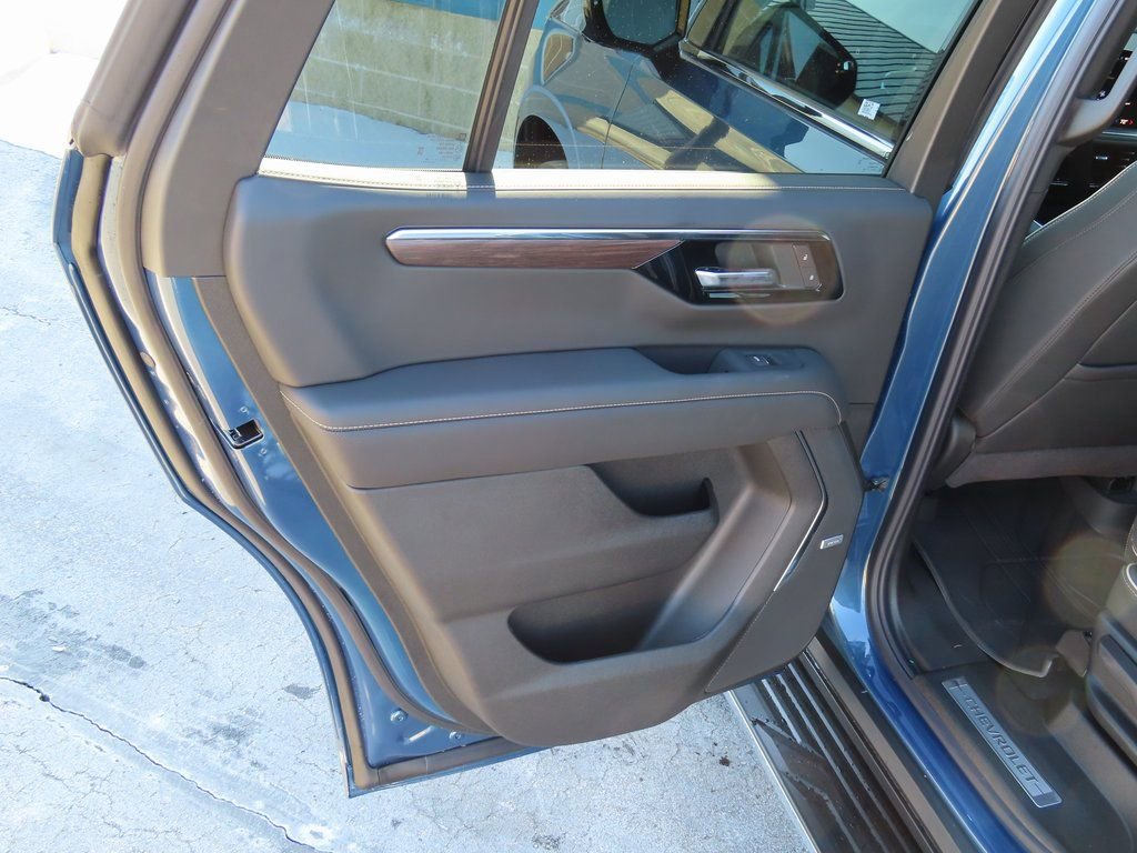 New 2026 Chevrolet Tahoe Premier w/ Sun And Tow Package image 30