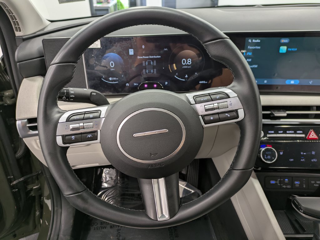Certified 2025 Hyundai Tucson SEL AWD/4WD image 19