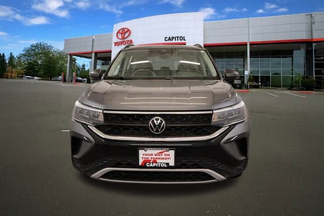 Used 2022 Volkswagen Taos S image 6