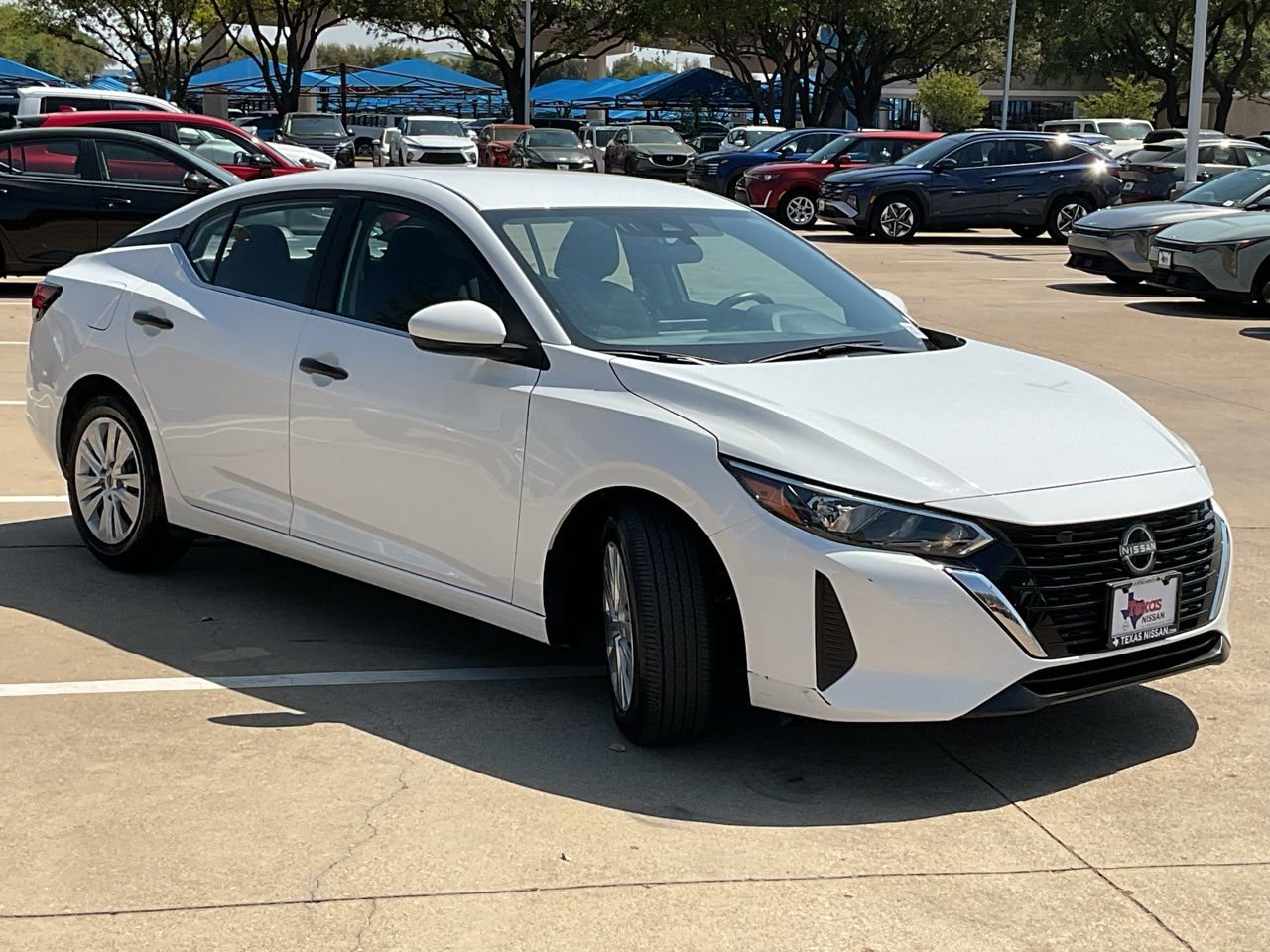 Used 2025 Nissan Sentra S image 4