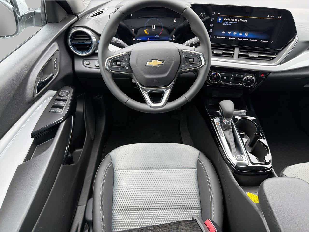 New 2026 Chevrolet Trax LT w/ Driver Confidence Package FWD image 11