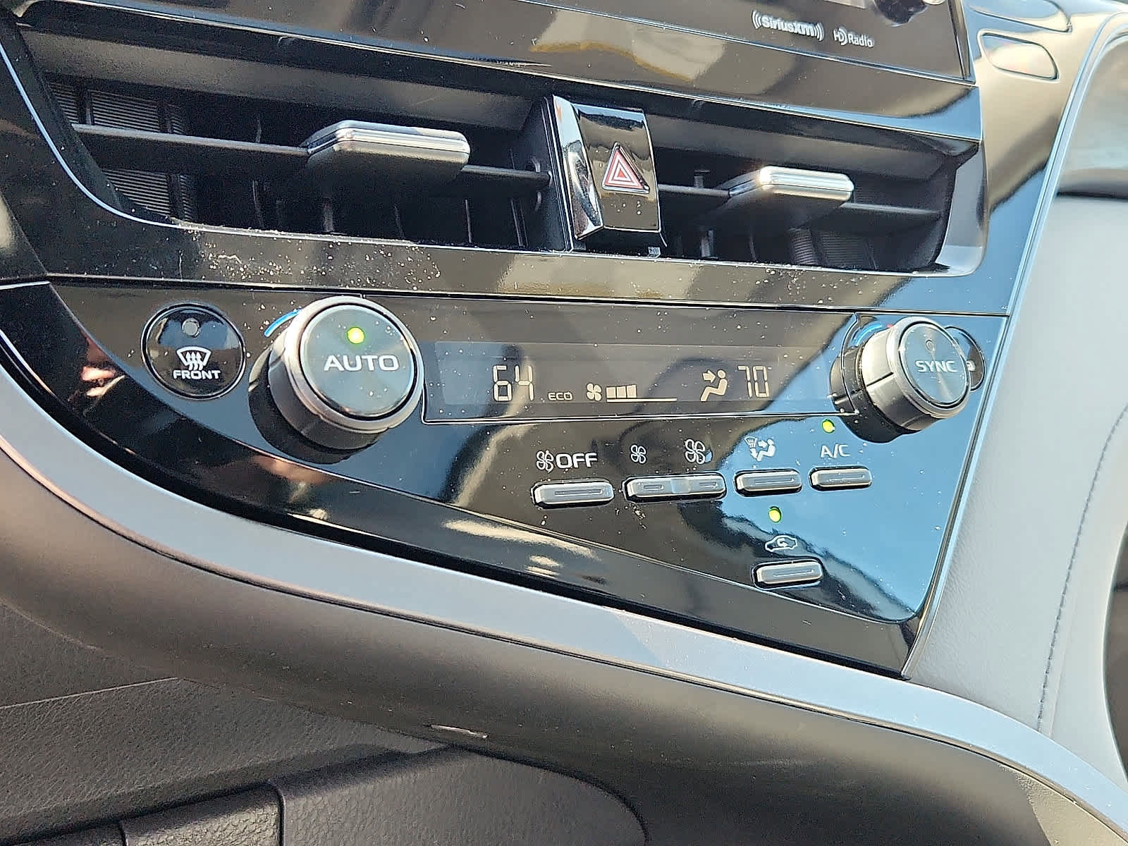 Certified 2021 Toyota Camry XLE image 15
