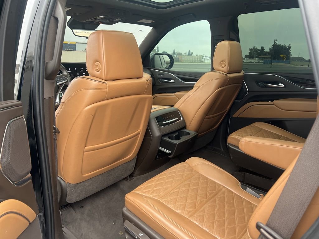 Used 2021 Cadillac Escalade Sport w/ Heavy-Duty Trailer Package image 10