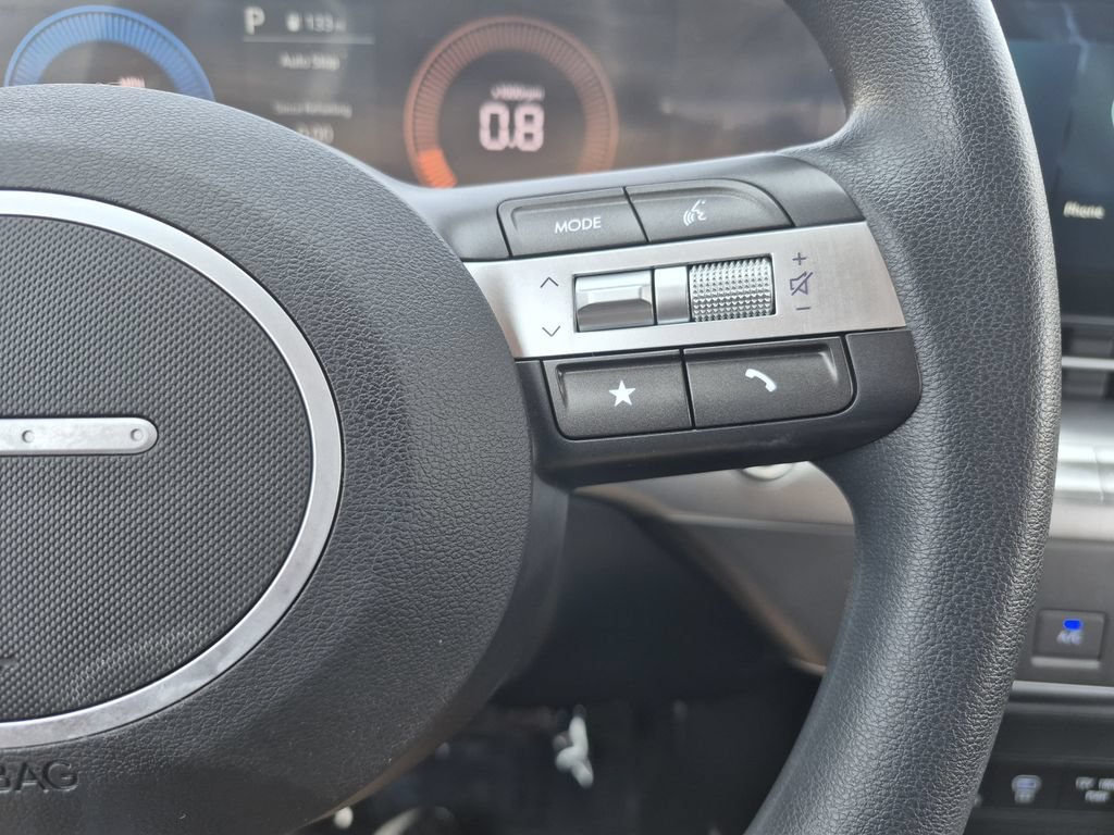 Used 2025 Hyundai Kona SE AWD/4WD image 20