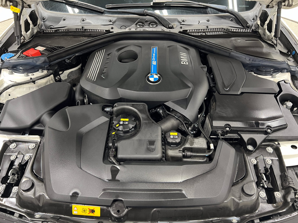 Used 2018 BMW 330e RWD image 27