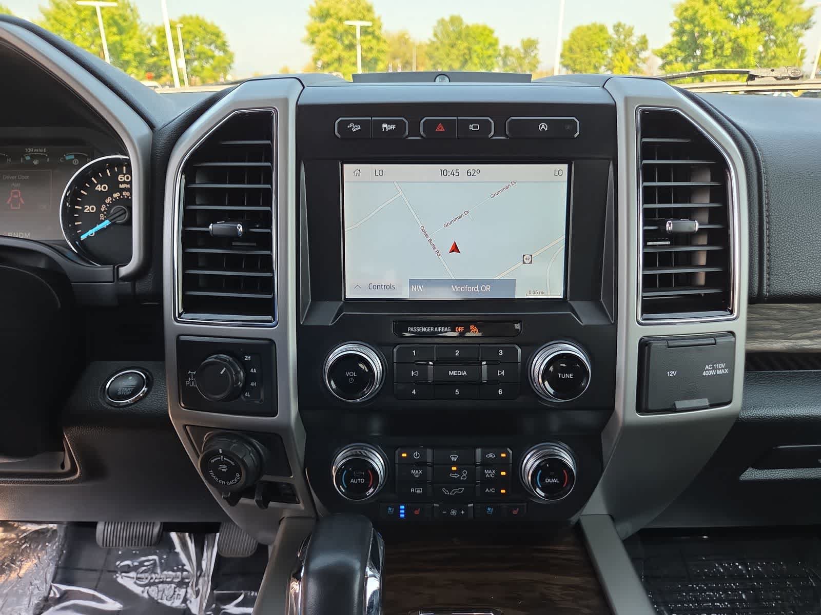 Used 2020 Ford F150 Lariat w/ Equipment Group 502A Luxury AWD/4WD image 24