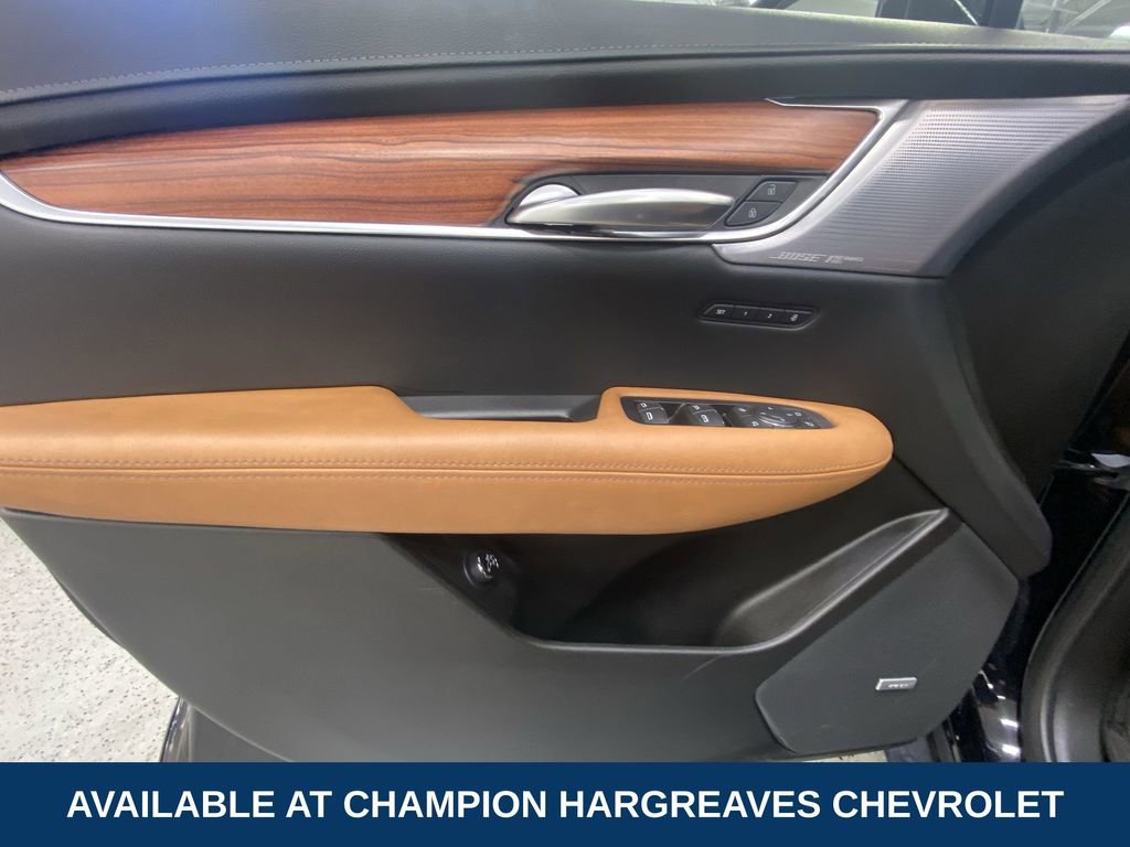 Certified 2024 Cadillac XT5 Premium Luxury w/ LPO, Floor Liner Package AWD/4WD image 30