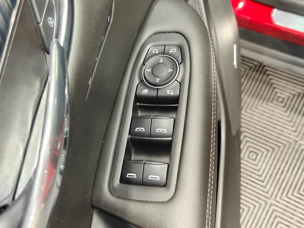 Used 2022 Cadillac XT6 Premium Luxury w/ LPO, Floor Liner Package AWD/4WD image 58