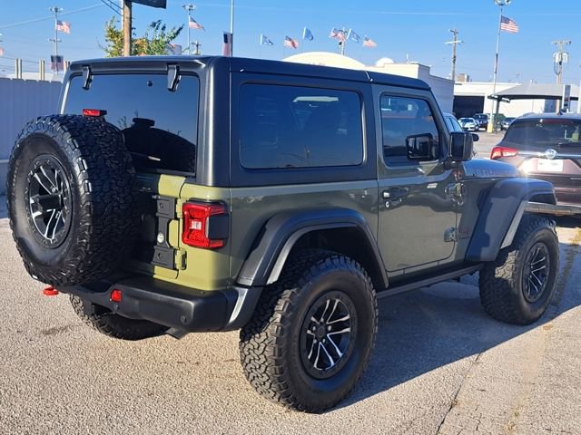 New 2025 Jeep Wrangler Rubicon w/ Xtreme 35 Tire Package AWD/4WD image 5