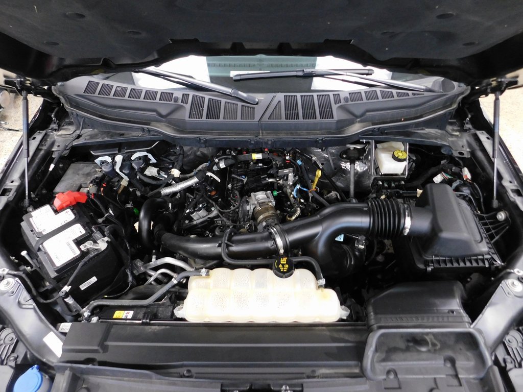 Used 2023 Ford F150 XLT w/ XTR Package image 16