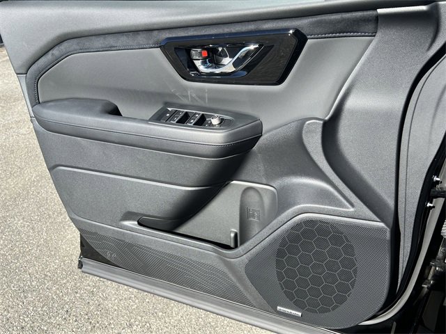 New 2025 Subaru Forester Limited image 17