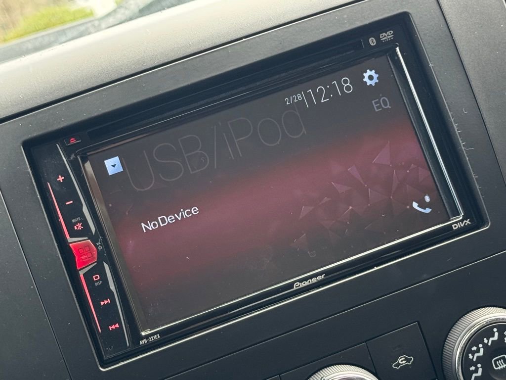 Used 2013 GMC Sierra 2500 SLE w/ Suspension Package, Off-Road image 28