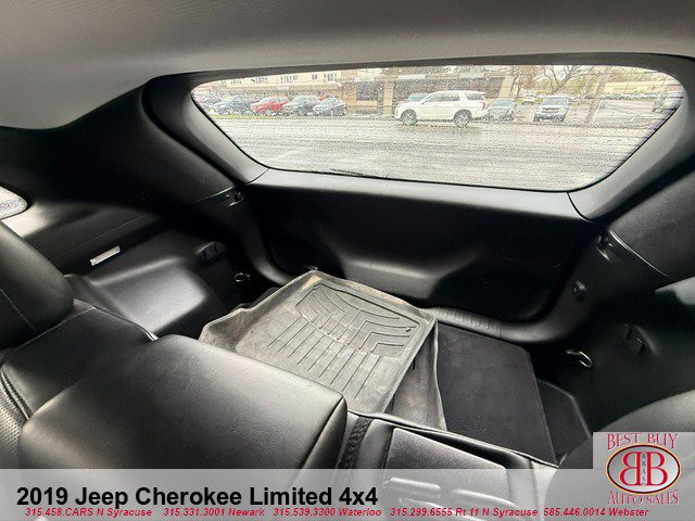 Used 2019 Jeep Cherokee Limited AWD/4WD image 14