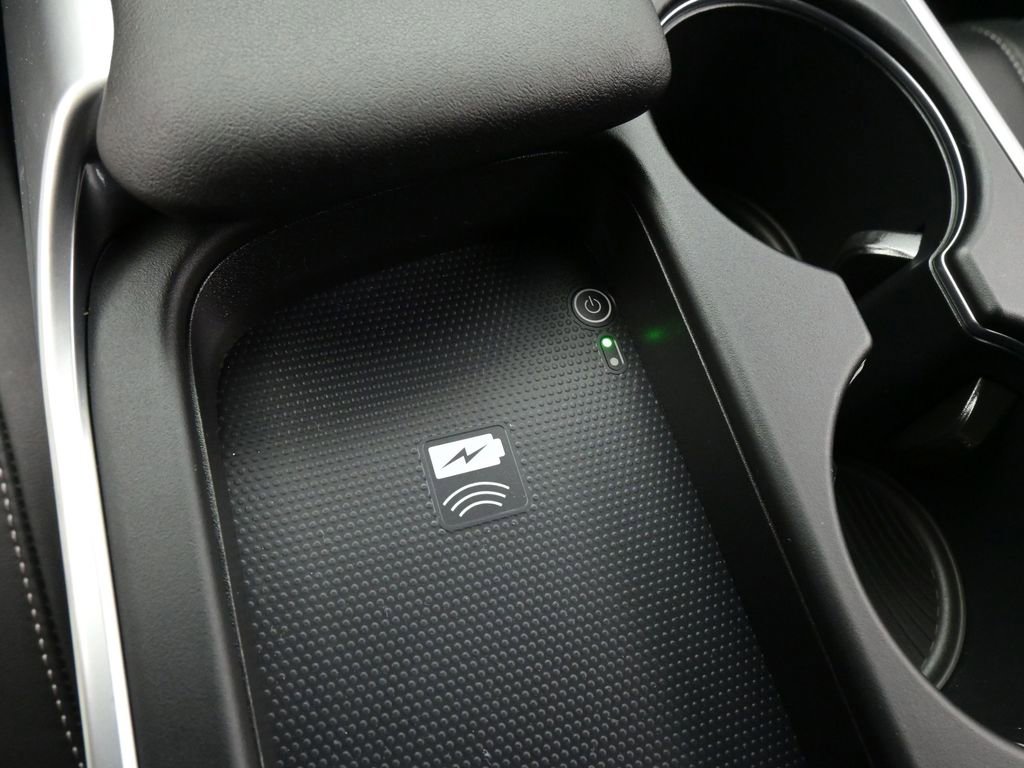 Used 2025 Acura TLX w/ Technology Package FWD image 17