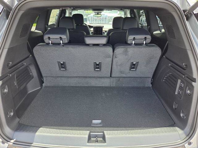 New 2026 GMC Acadia Denali w/ Super Cruise Package AWD/4WD image 17