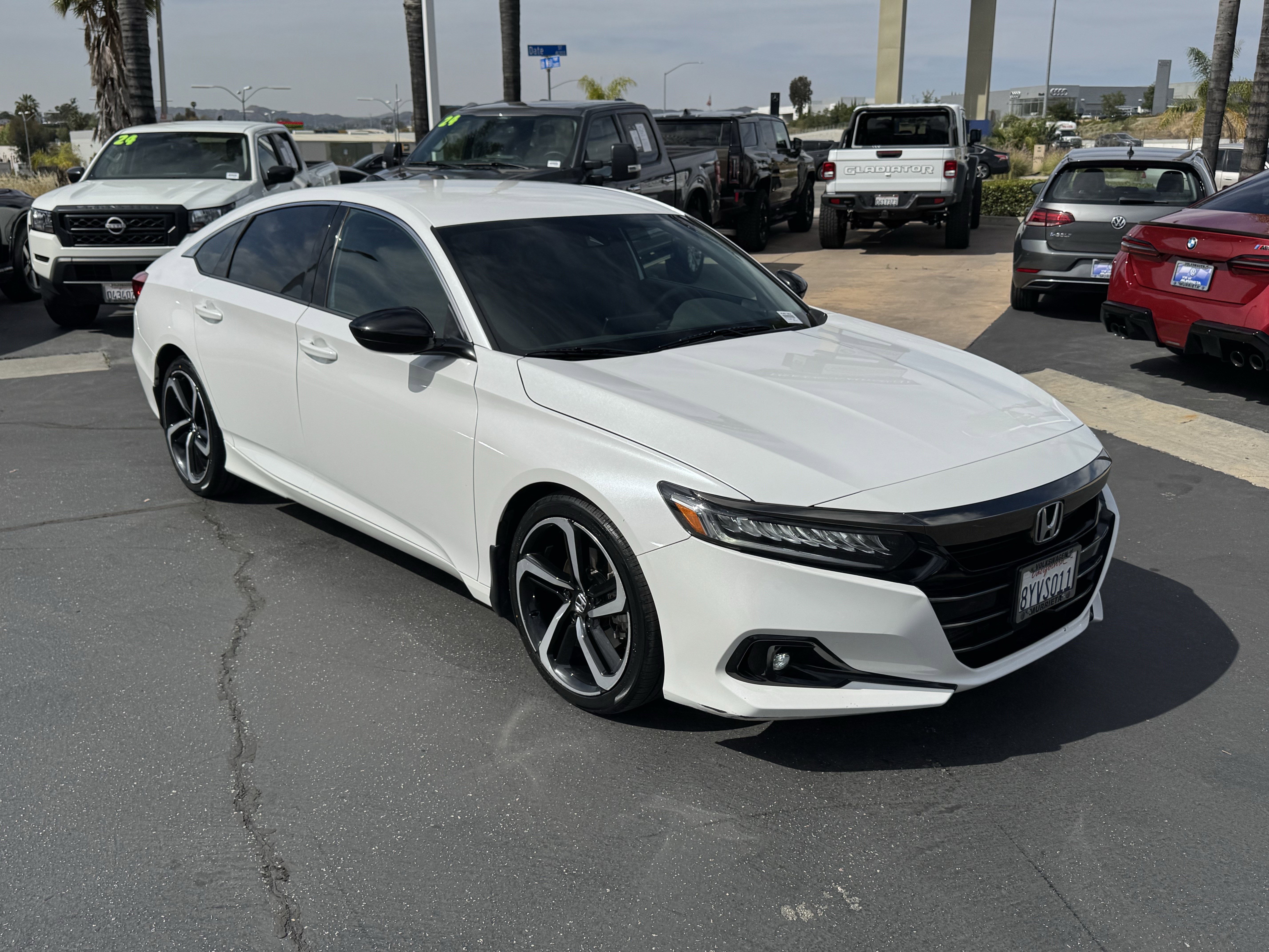 Used 2021 Honda Accord Sport image 2