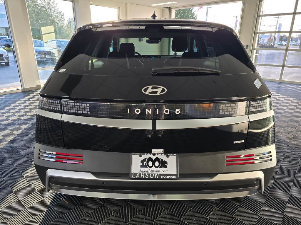 New 2026 Hyundai Ioniq 5 SEL image 5