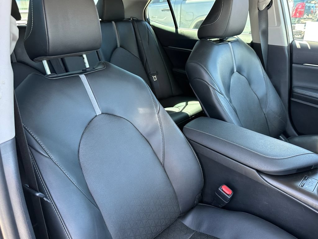 Used 2024 Toyota Camry XSE FWD image 17
