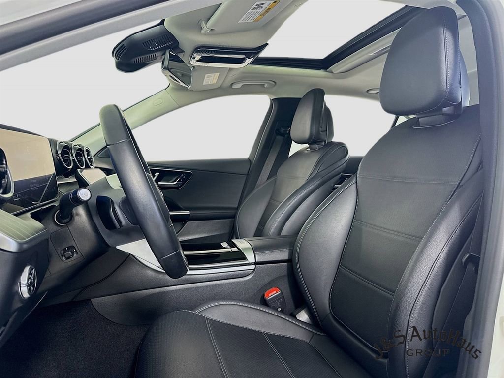 Used 2023 Mercedes-Benz C 300 Sedan image 11