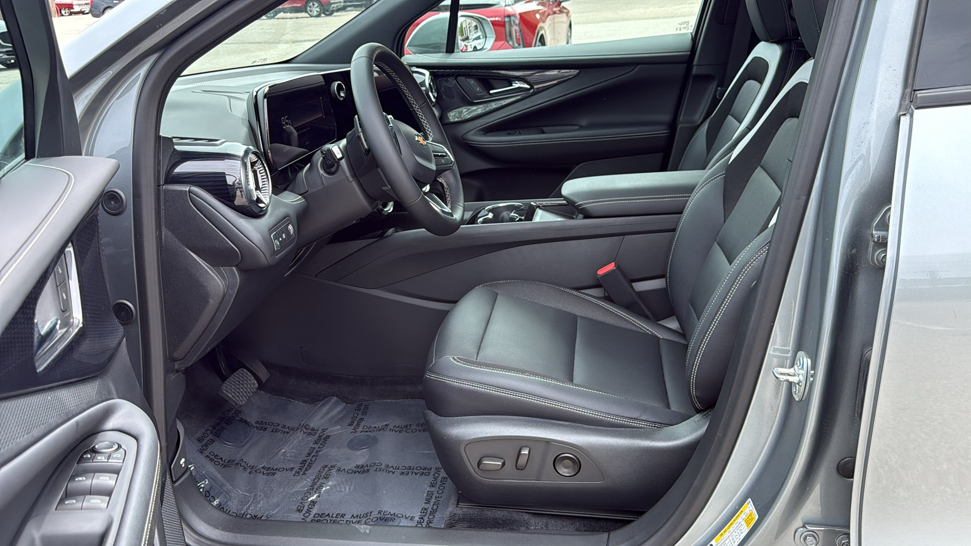 Used 2026 Chevrolet Blazer EV LT AWD/4WD image 8
