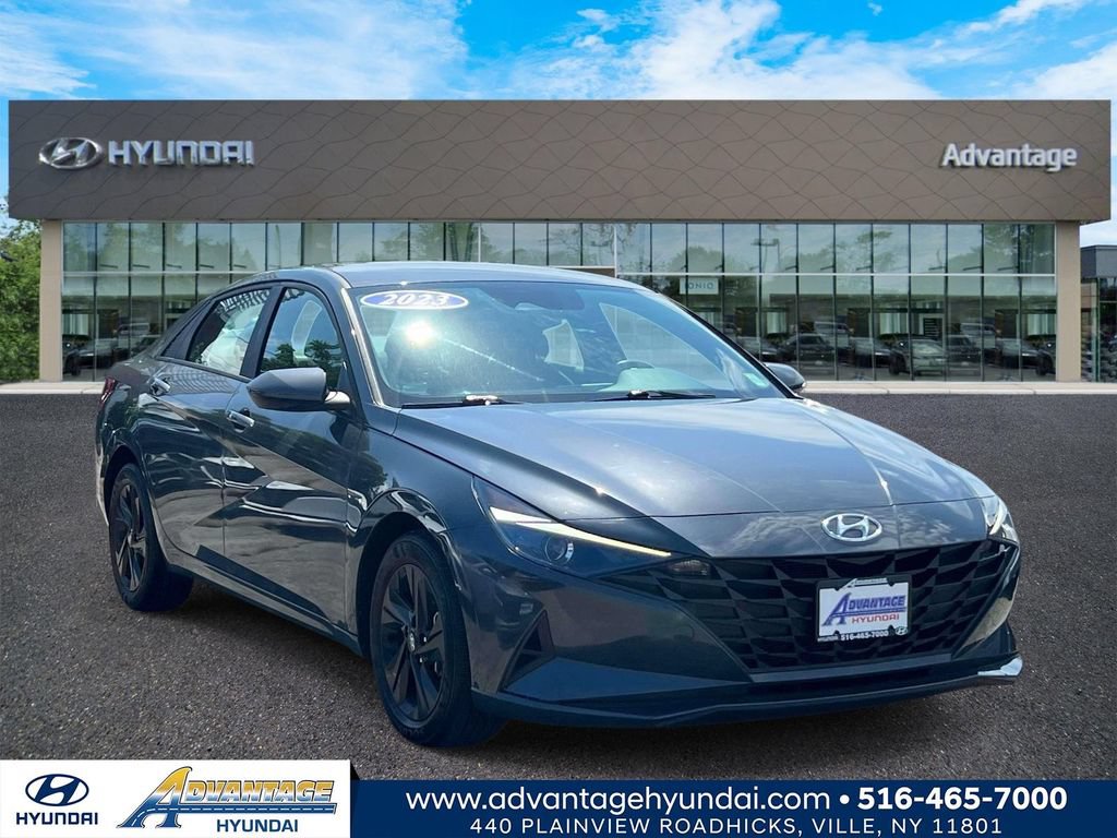 Certified 2023 Hyundai Elantra SEL FWD image 1