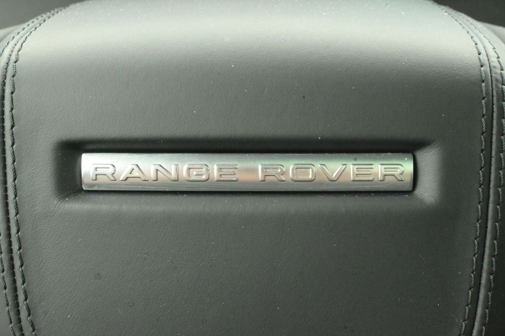 Used 2025 Land Rover Range Rover Sport Dynamic SE AWD/4WD image 31