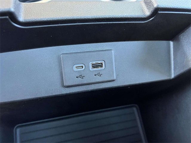 Used 2022 Chevrolet Tahoe RST w/ Luxury Package image 35