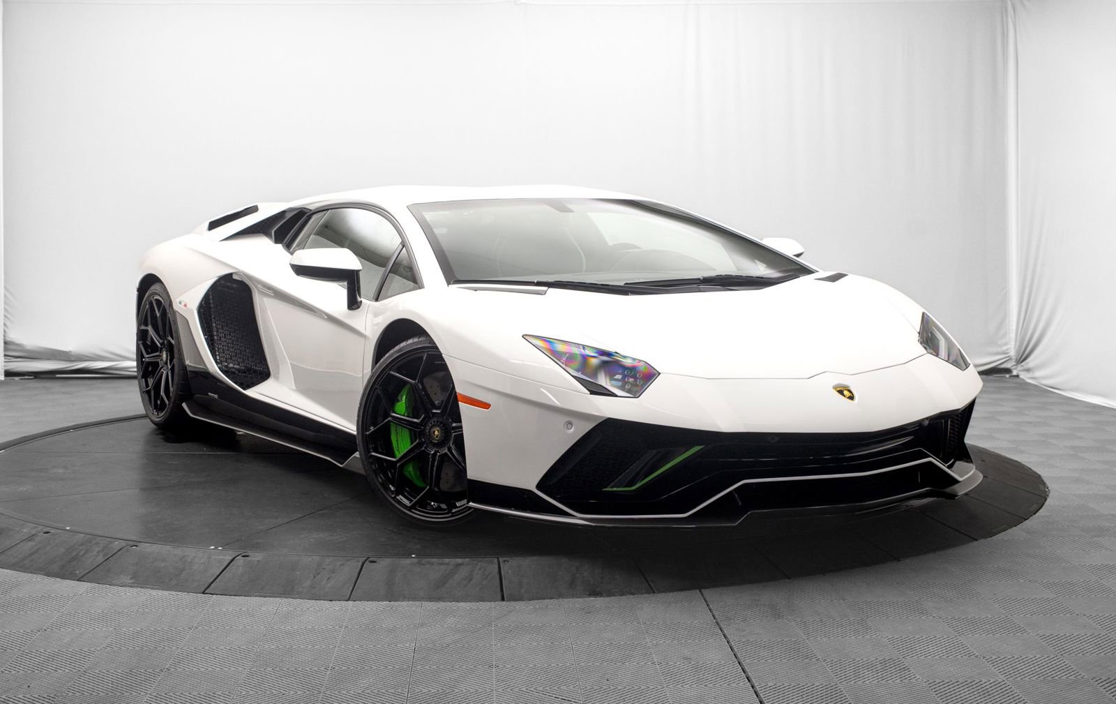 Used 2022 Lamborghini Aventador LP 780-4 Ultimae AWD/4WD image 1