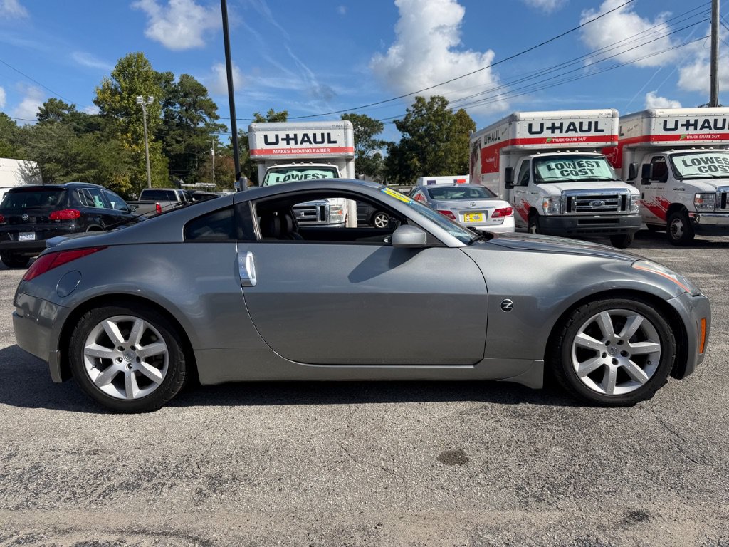 Used 2003 Nissan 350Z Touring RWD image 2