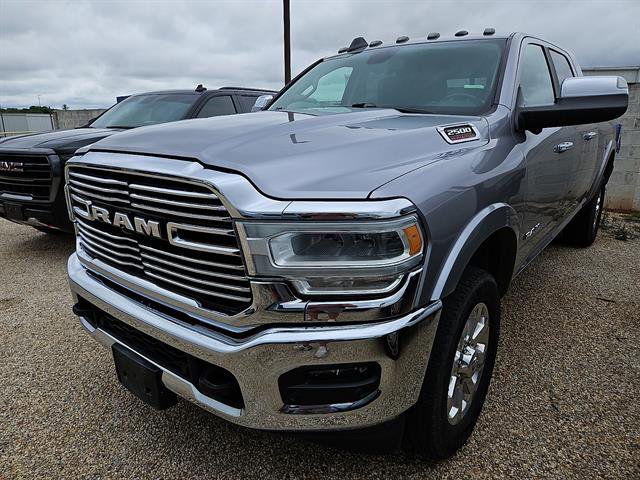 Used 2019 RAM 2500 Laramie AWD/4WD video 1