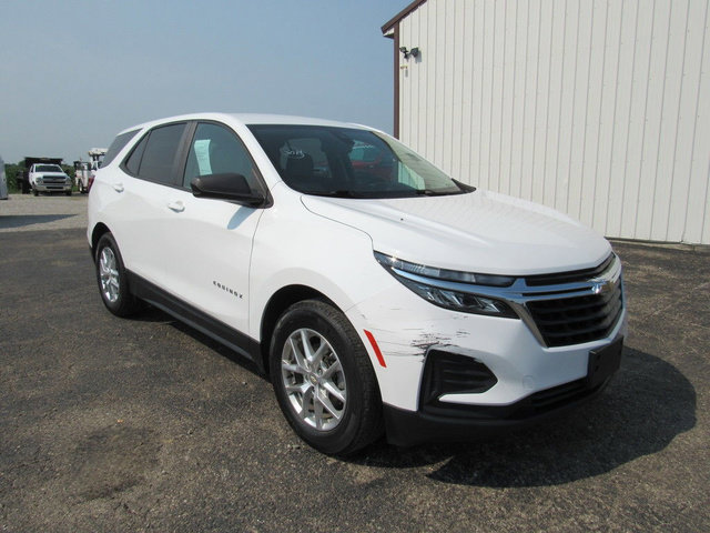 Used 2022 Chevrolet Equinox LS w/ LS Convenience Package FWD image 9