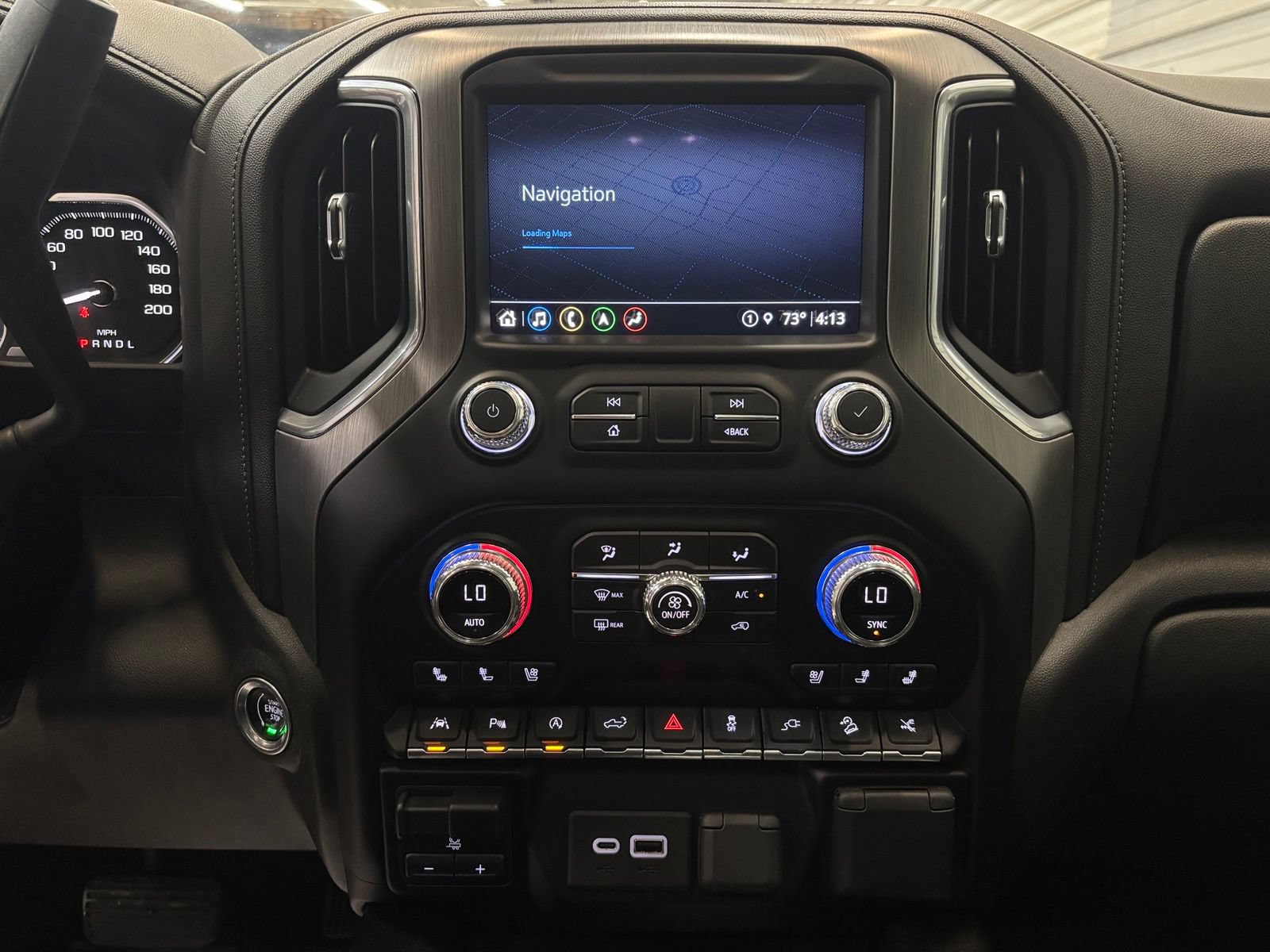 Used 2021 GMC Sierra 1500 Denali w/ Denali Ultimate Package AWD/4WD image 18