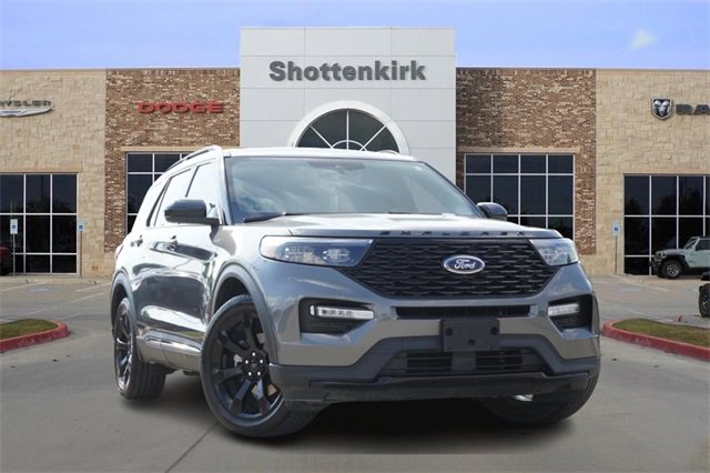 Used 2023 Ford Explorer ST-Line w/ Class IV Trailer Tow Package