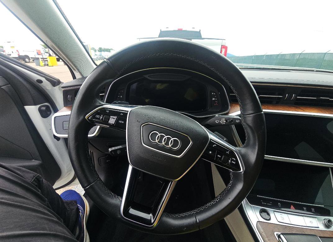 Used 2022 Audi A6 3.0T allroad Premium Plus w/ Executive Package image 8