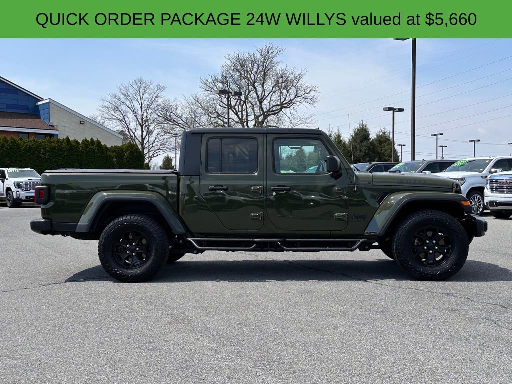 Used 2021 Jeep Gladiator Sport AWD/4WD image 3