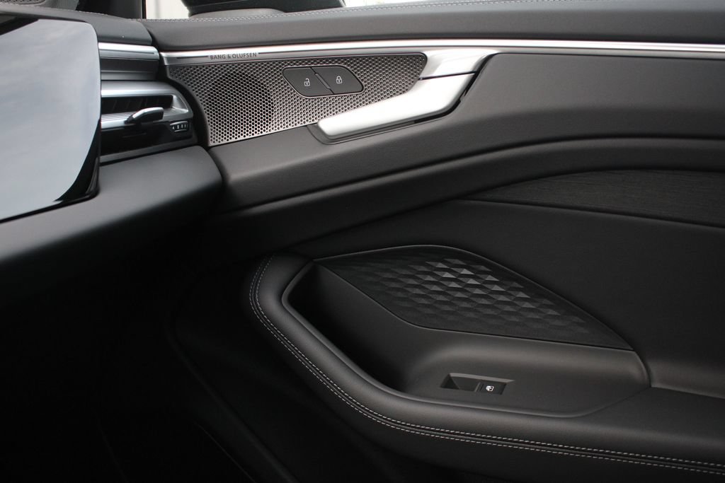 New 2026 Audi A6 Premium Plus AWD/4WD image 21